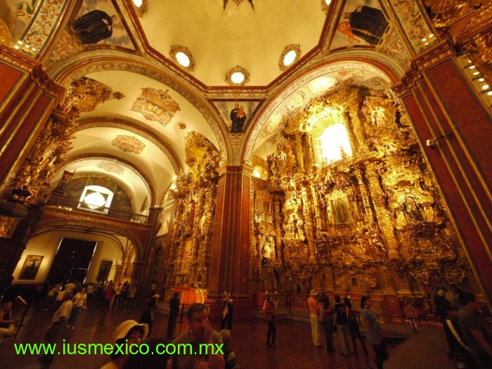Estado de México; Tepotzotlán, Templo de San Francisco Javier.