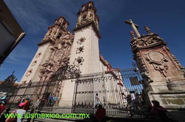 Estado de Guerrero, México. Taxco; Templo de Santa Prisca.