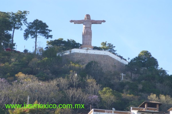 Estado de Guerrero, México. Taxco; Cristo Monumental y su mirador.