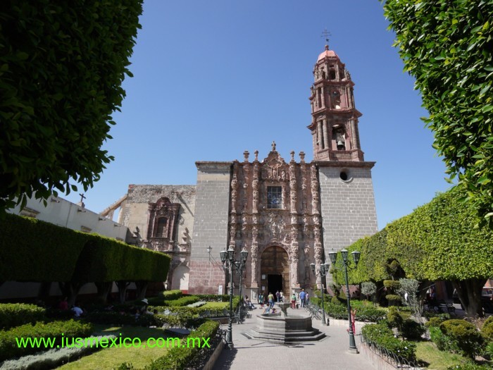 ESTADO DE GUANAJUATO, MÉXICO. San Miguel de Allende; Templo de San Francisco.