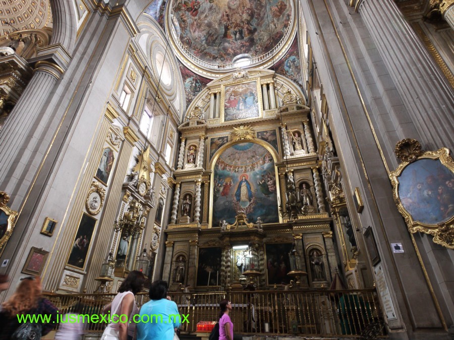 ESTADO DE PUEBLA, Ciudad de Puebla. Catedral; Altar Mayor.