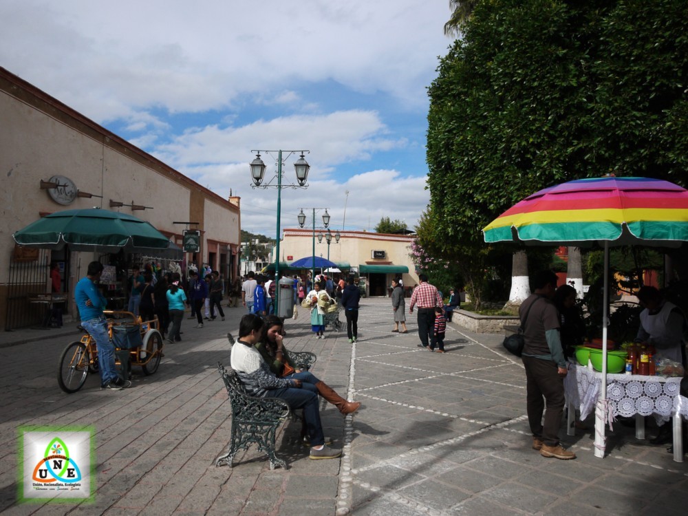 ESTADO DE QUERÉTARO, México. Bernal; Plaza Principal.